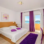 By The Sea Brodarica, - 479 Апартаменты