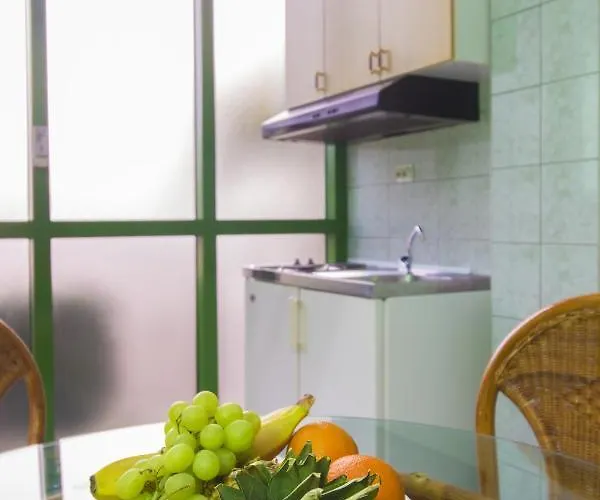 By The Sea Brodarica, - 479 דירה שיבניק